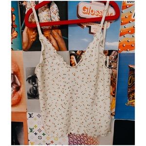 Nicolette Ruffle Tank Brandy Melville